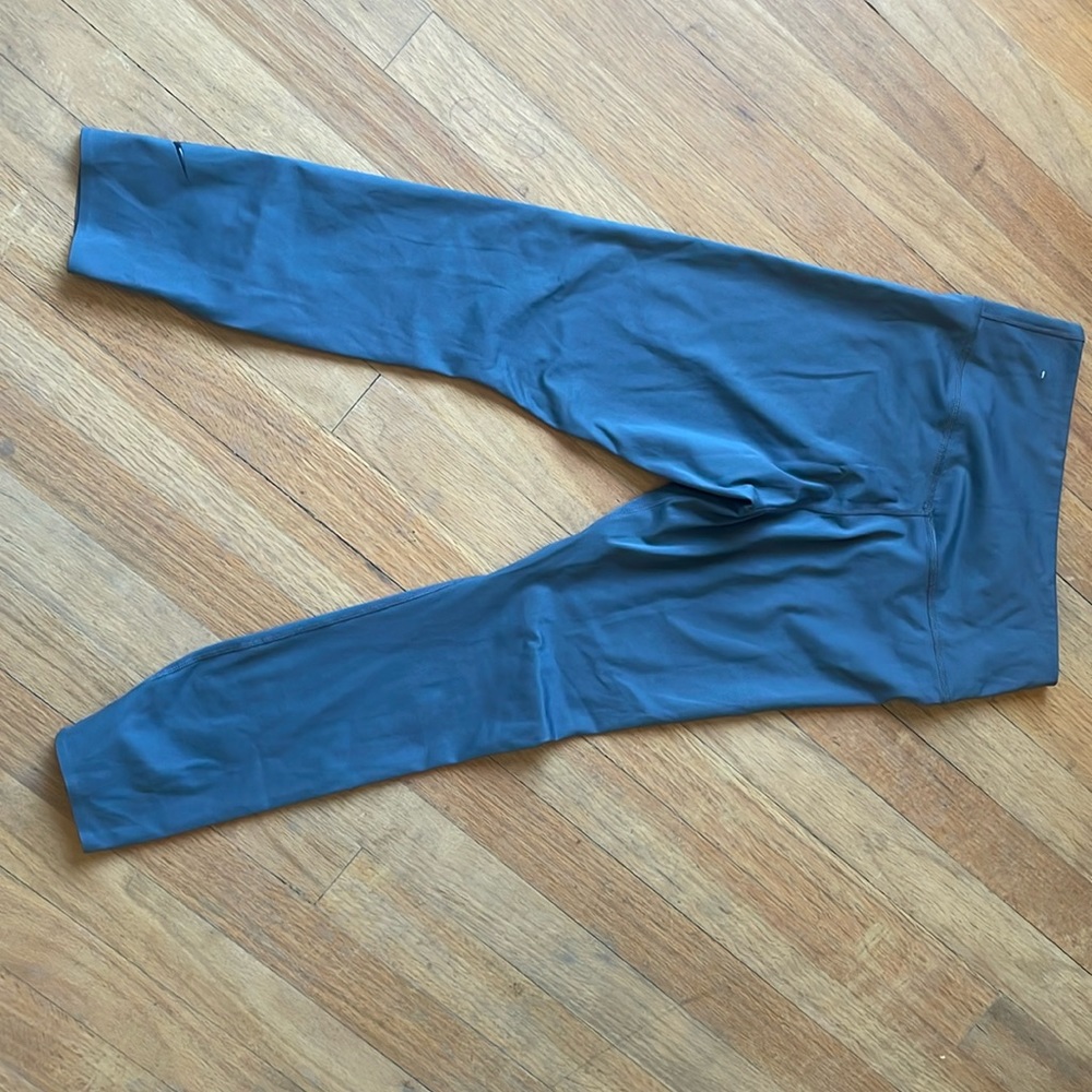 Nike Dri Fir capri